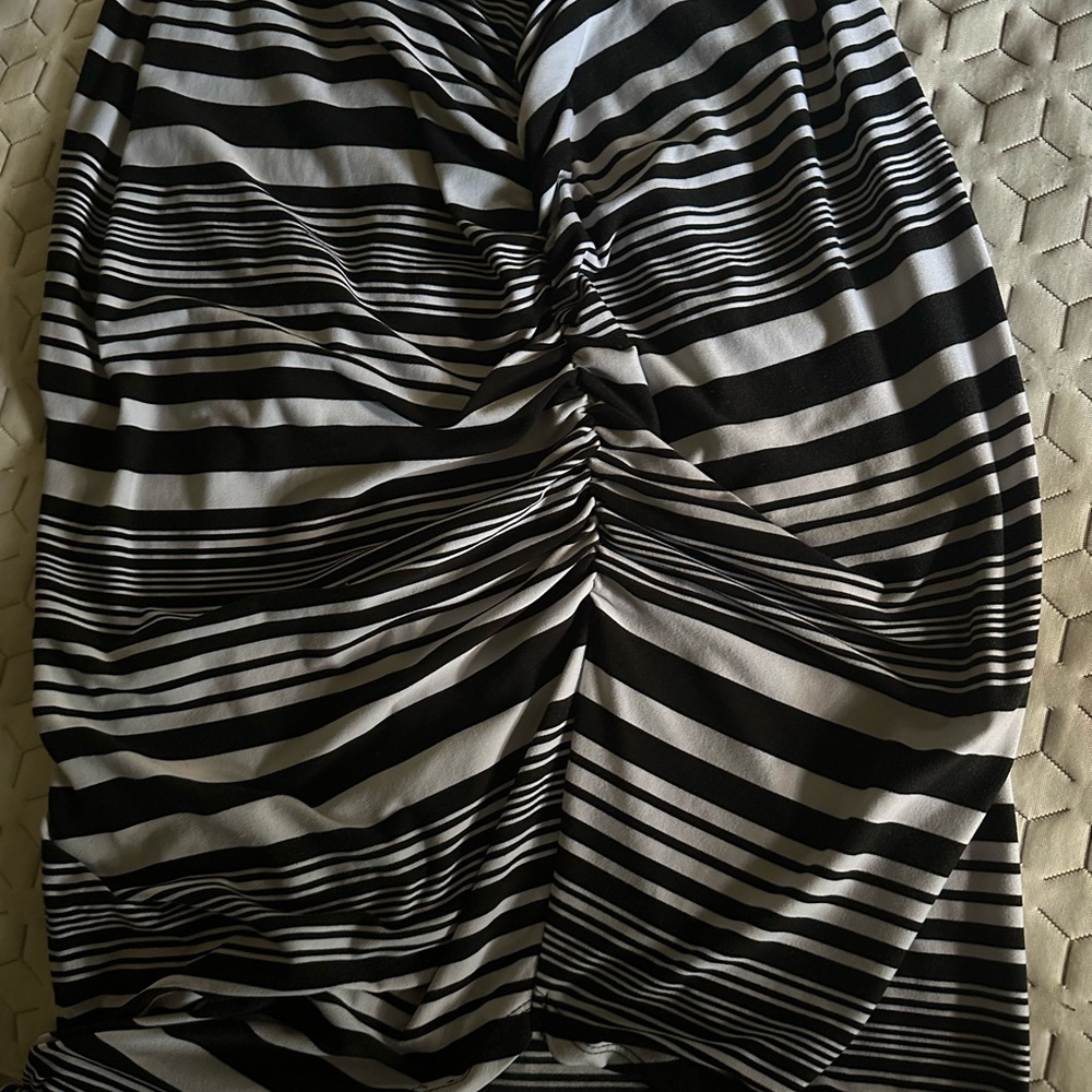 Black and white cotton dress